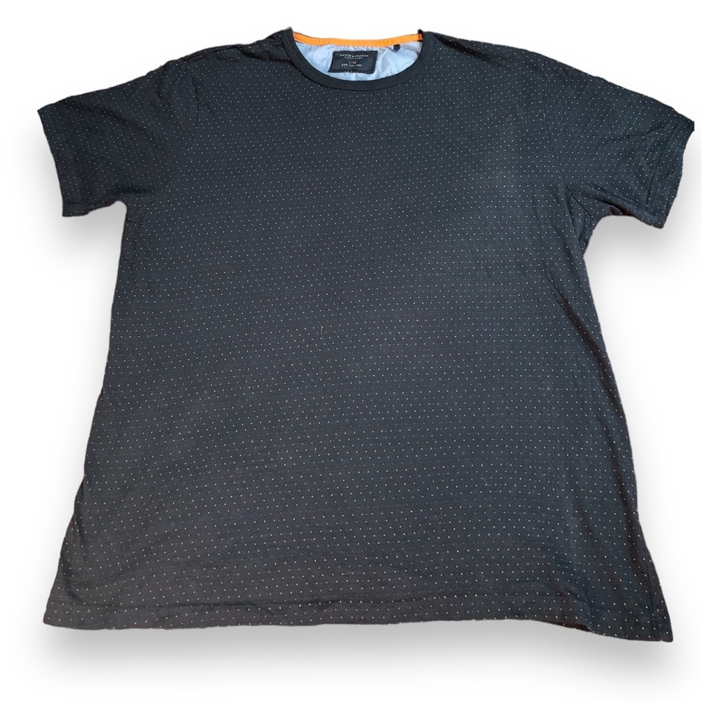 LIKE NEW Mens Denim and Flower Ricky Singh T-Shirt